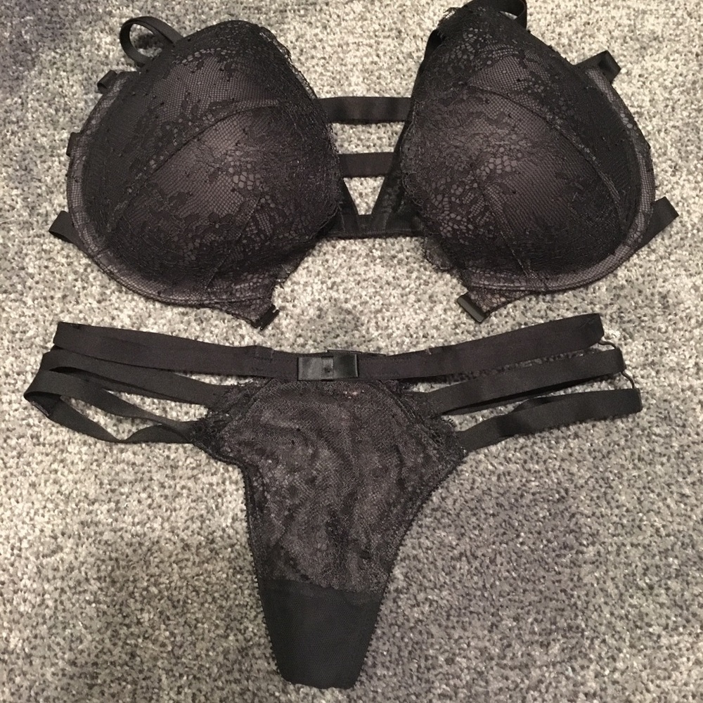 Victoria’s Secret Sexy Panty & Bra Set